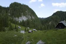 Pastýřská osada s horskou chatou